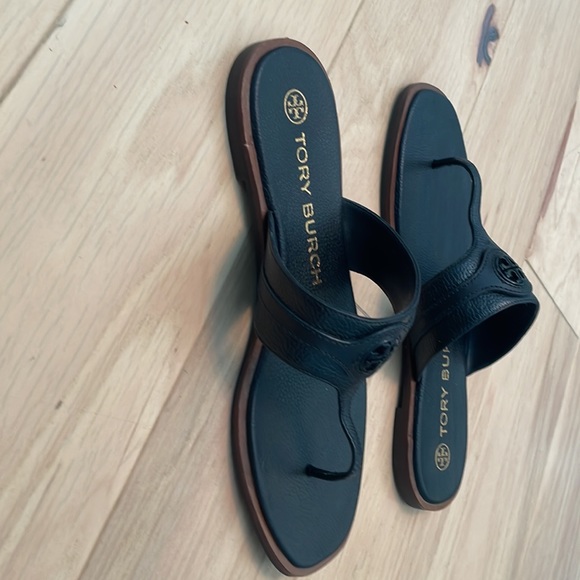 Tory Burch Carson Thong Welt Sandal 8.5 Perfect Black - Picture 6 of 7